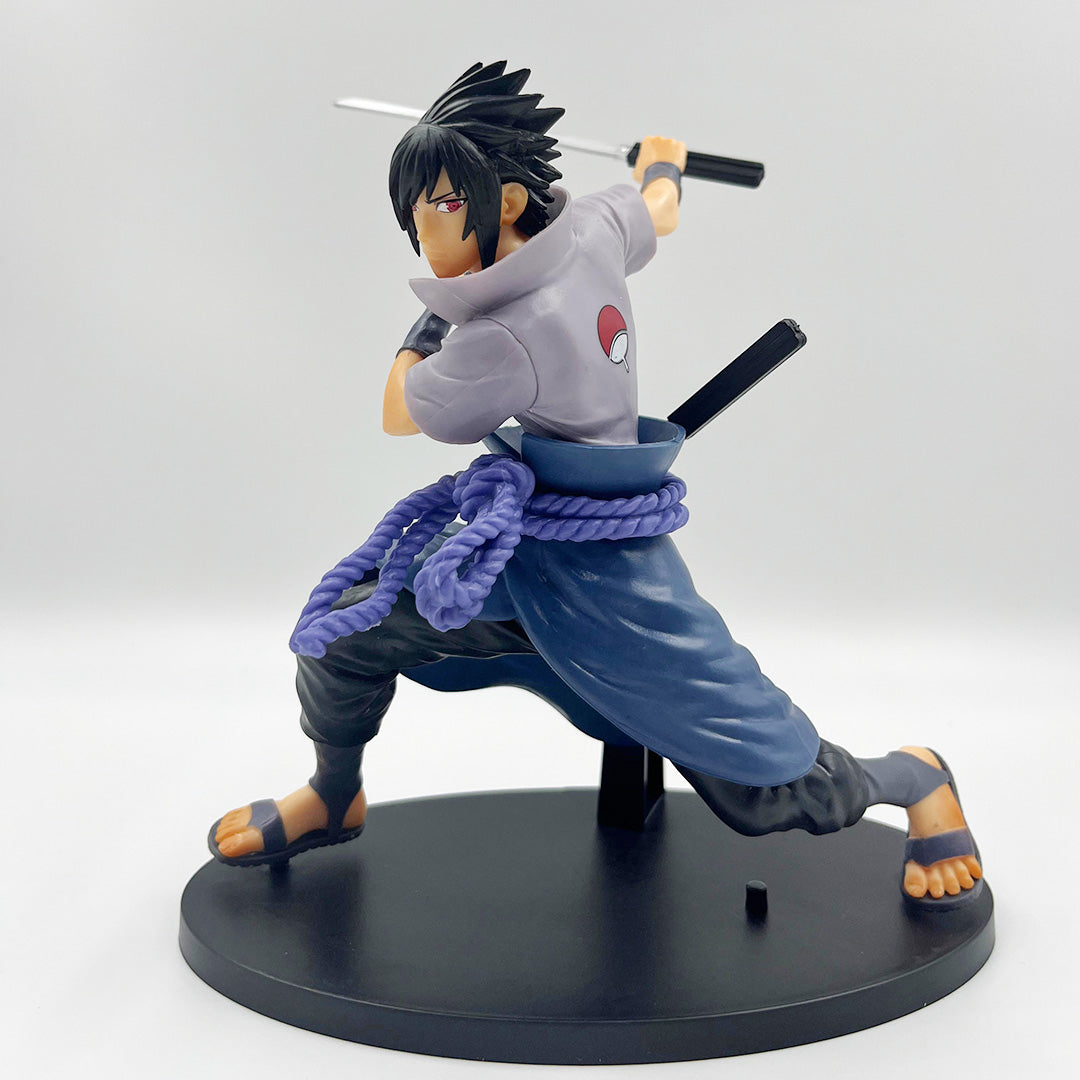 Naruto - Sasuke Uchiha sword attack 18cm Action Figure
