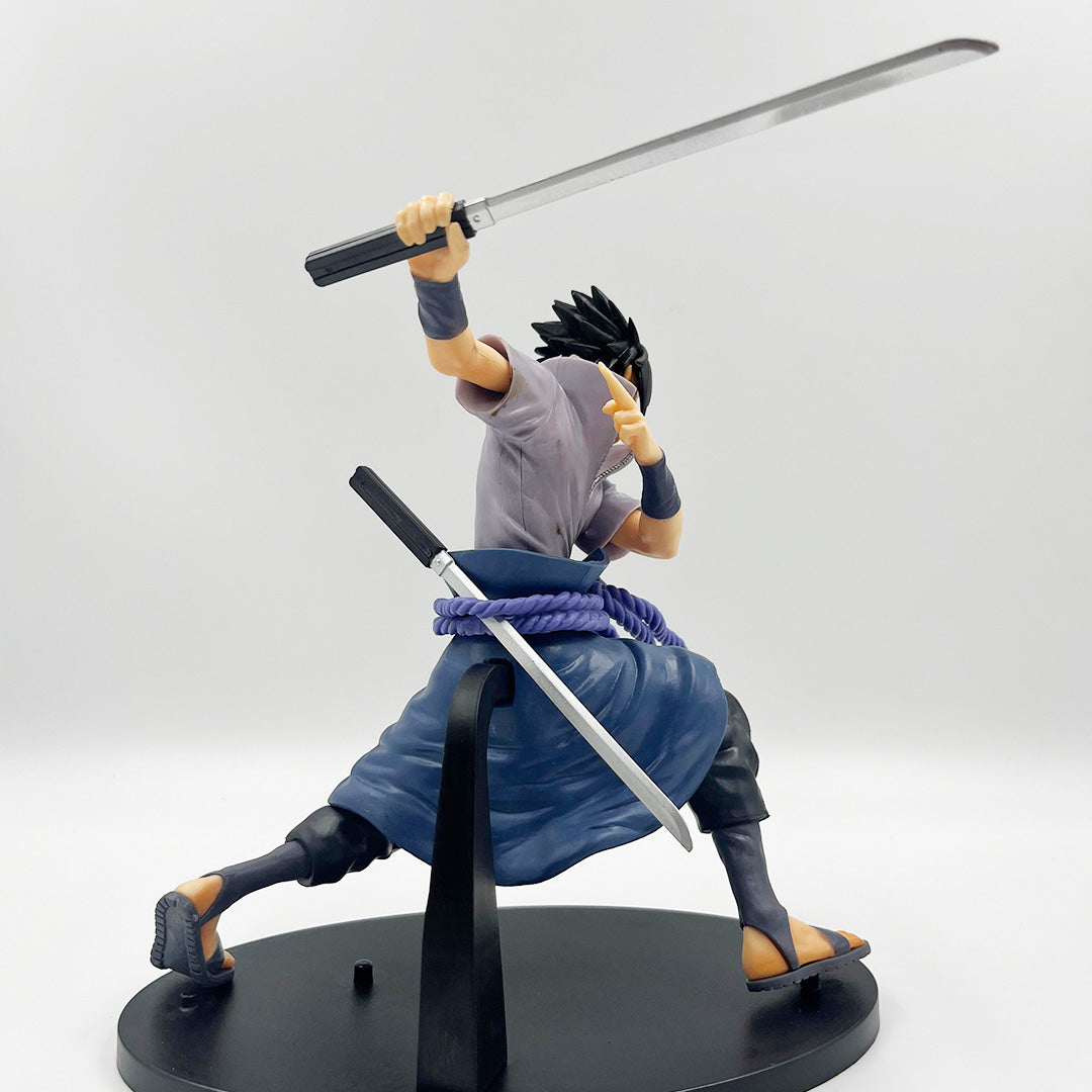 Naruto - Sasuke Uchiha sword attack 18cm Action Figure