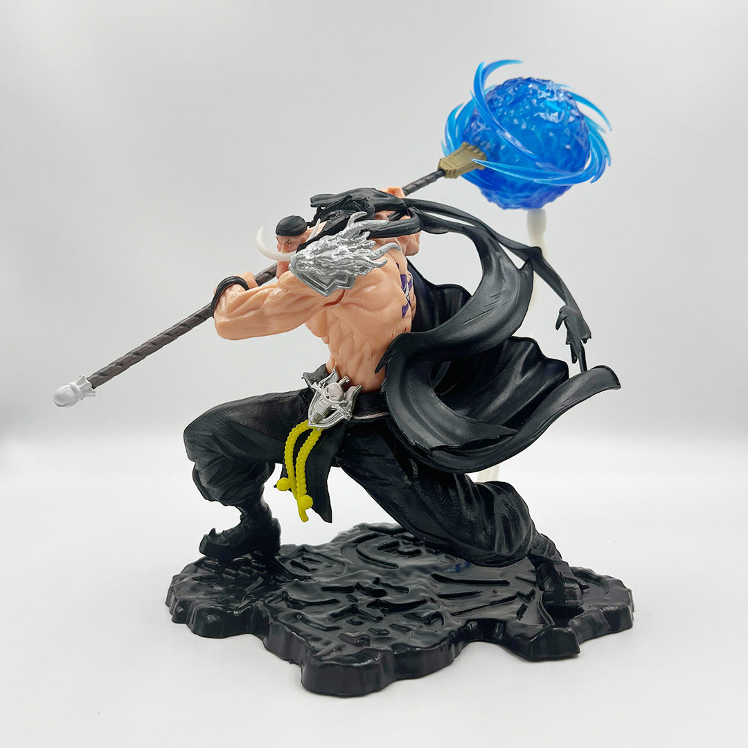 One Piece White Beard Fighting 30cm Action Figure