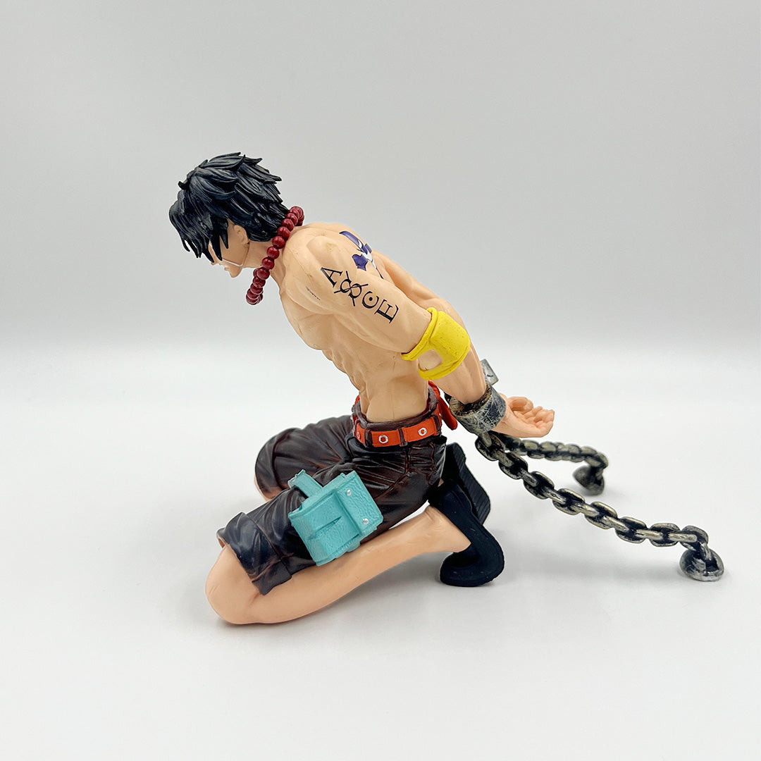 One Piece Portgas D Ace Kneeling Position 15cm Action Figure