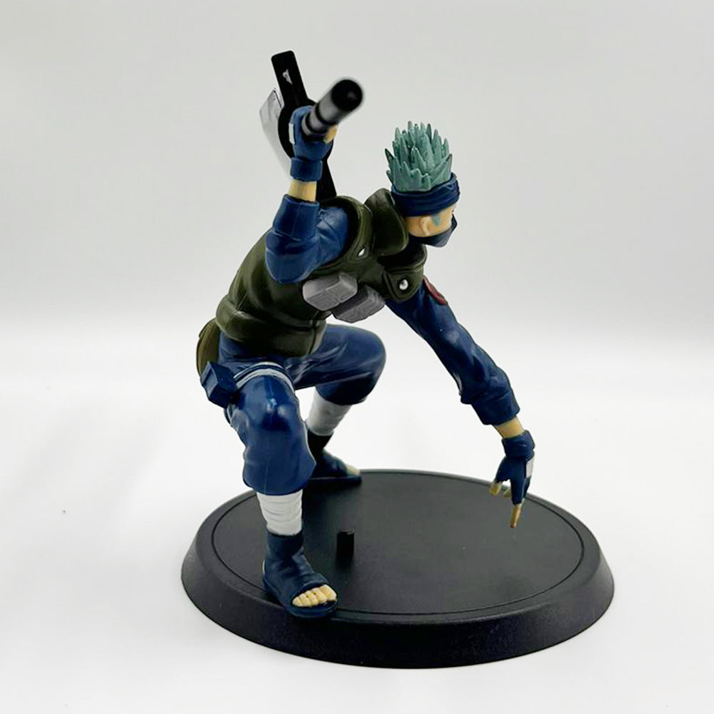 Kakashi Hatake With Sword 18cm