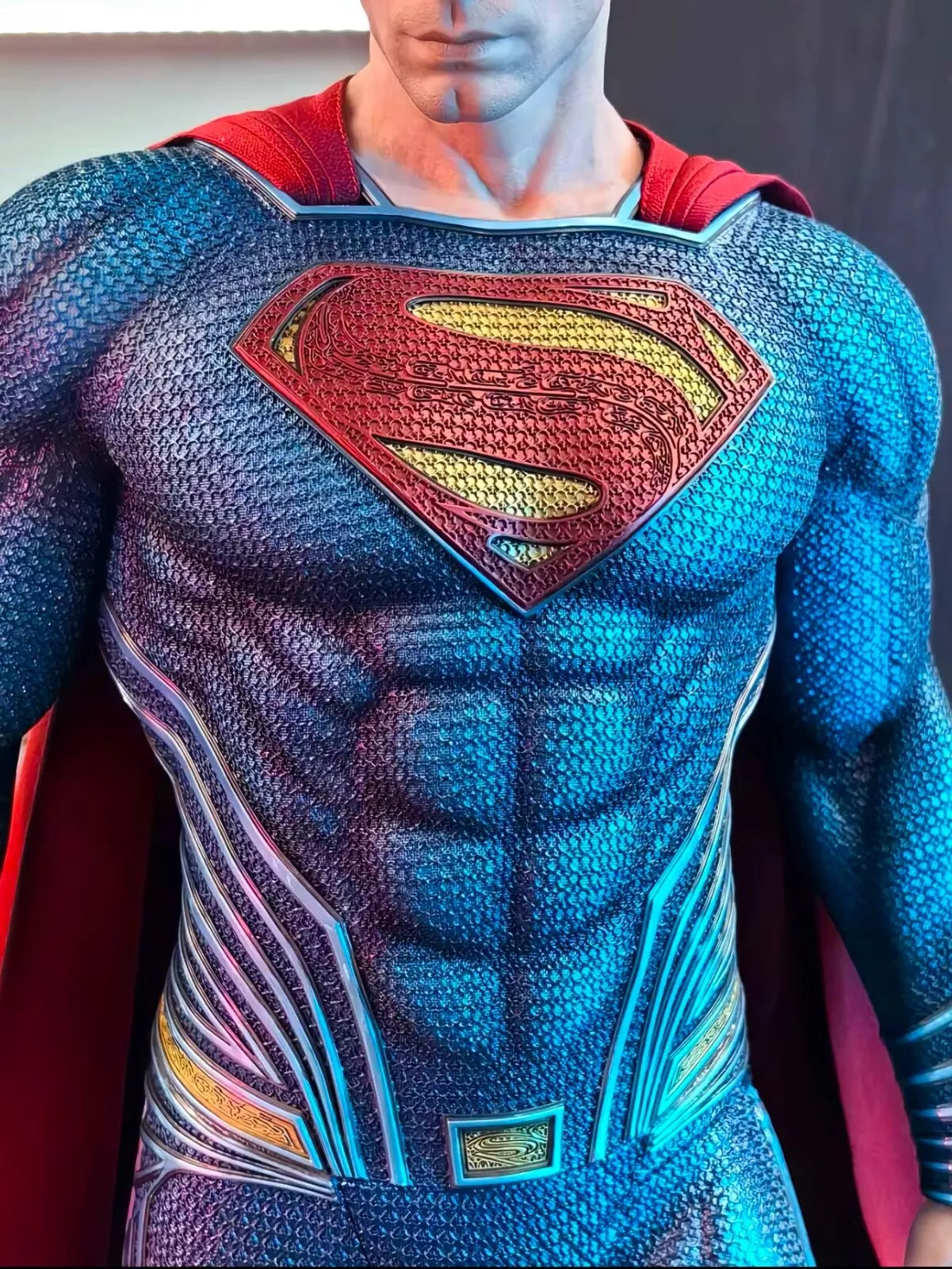 DC Collectibles Superman Statue | 45Cm