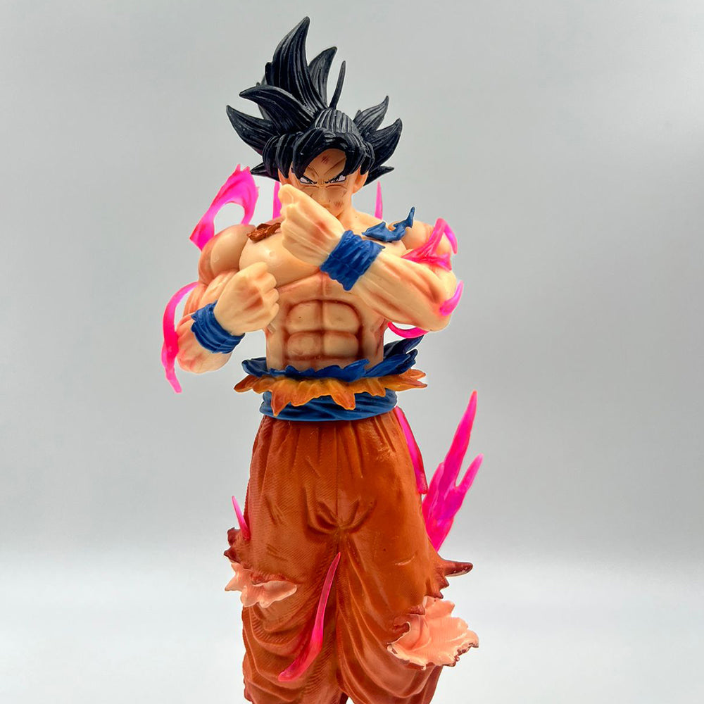 DBZ Goku Ultra with base 22cm Action Figure