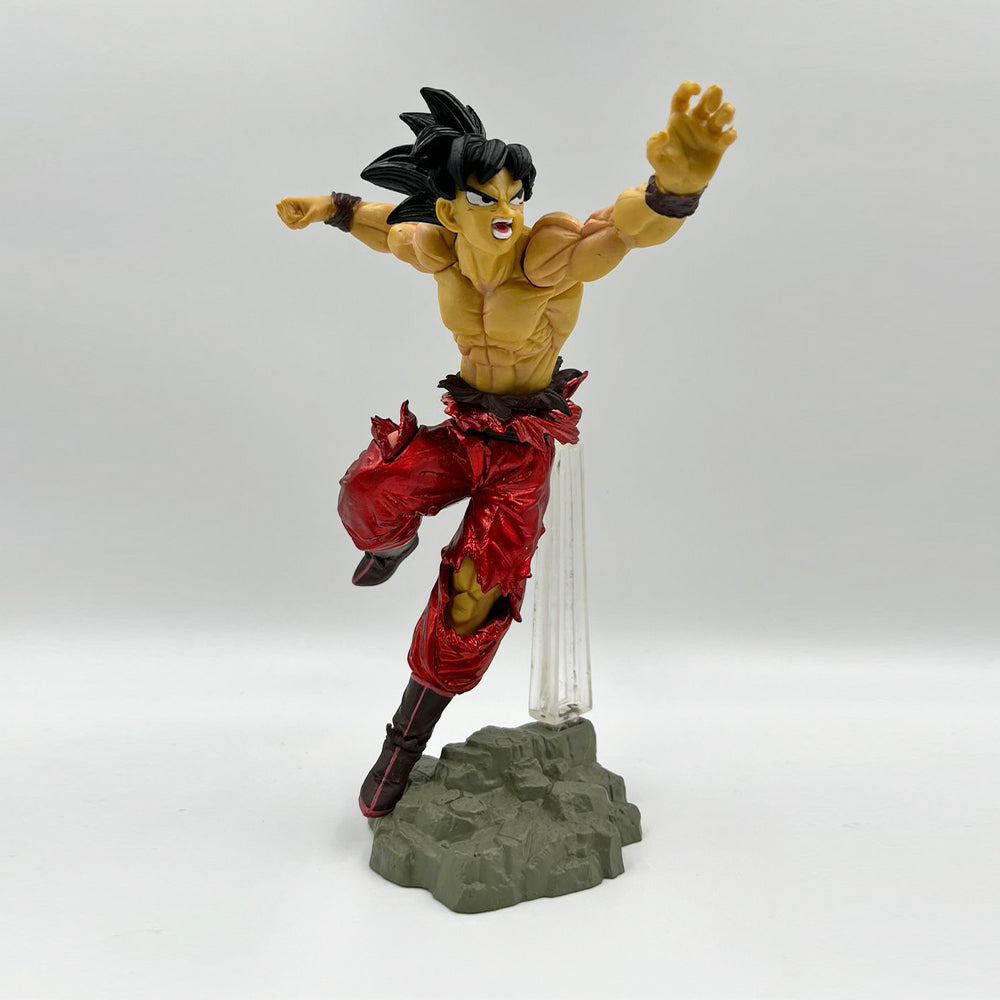 DBZ Goku Stone base 21cm Action Figure